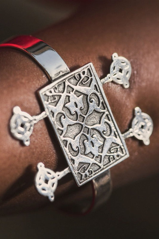 Ottoman cuff - nsoscu3