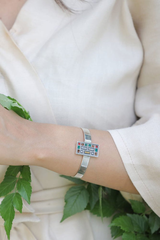 Ottoman cuff - nsoecu1