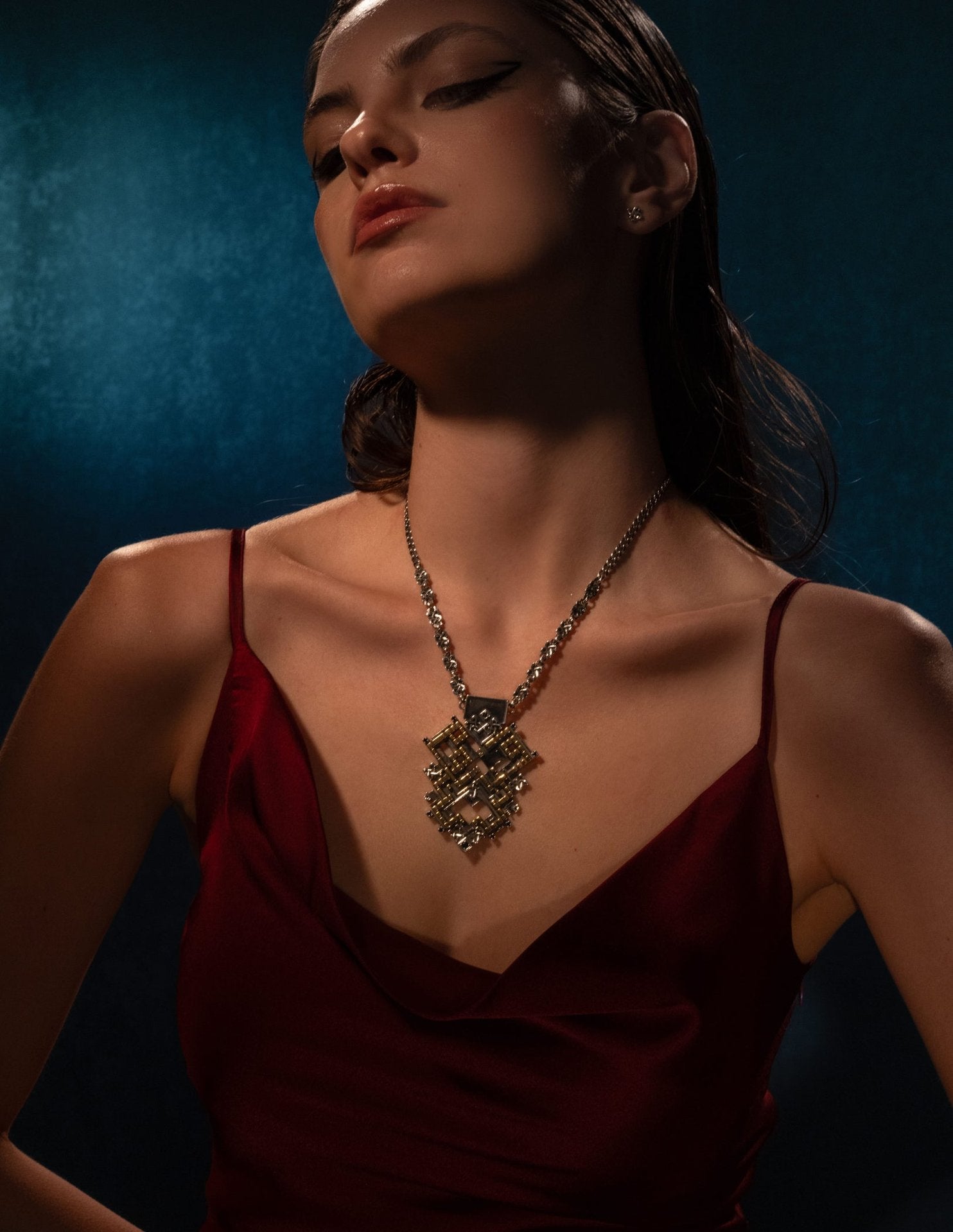 Al Wethaq Collection